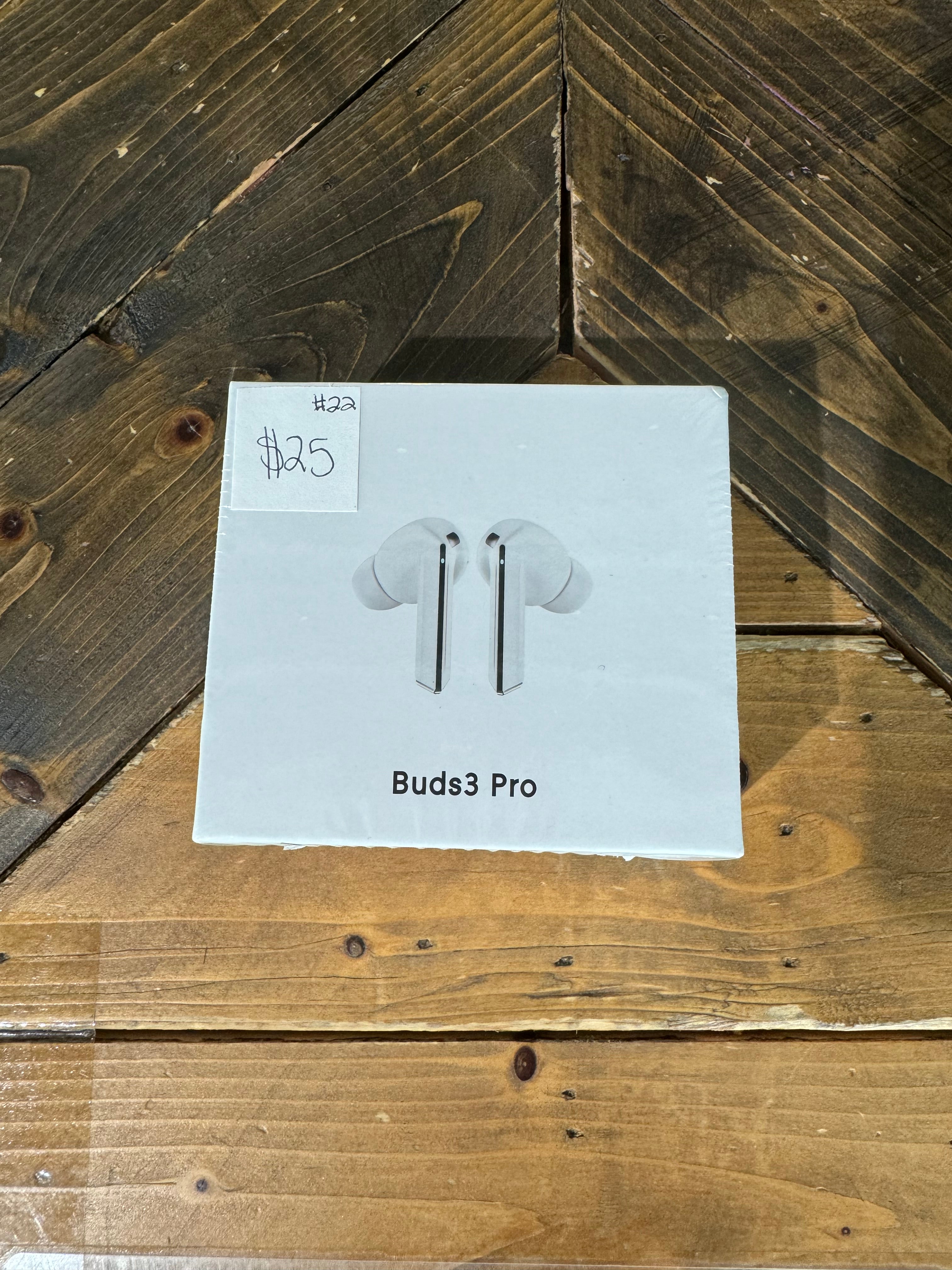 #22 Earbuds