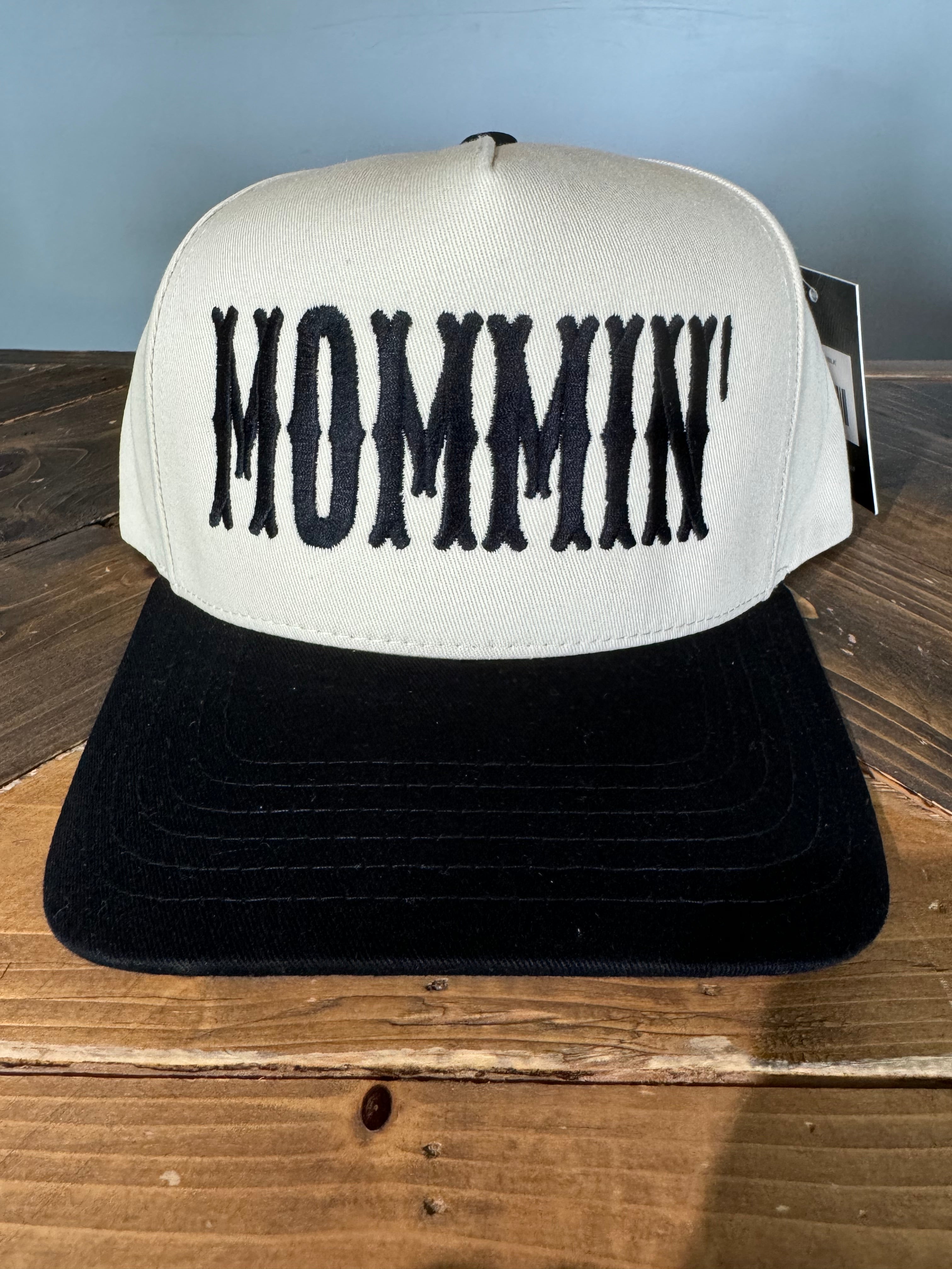 #32 MOMMIN’ Hat